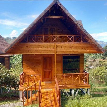Cabanas La Laguna Cartago Exterior photo