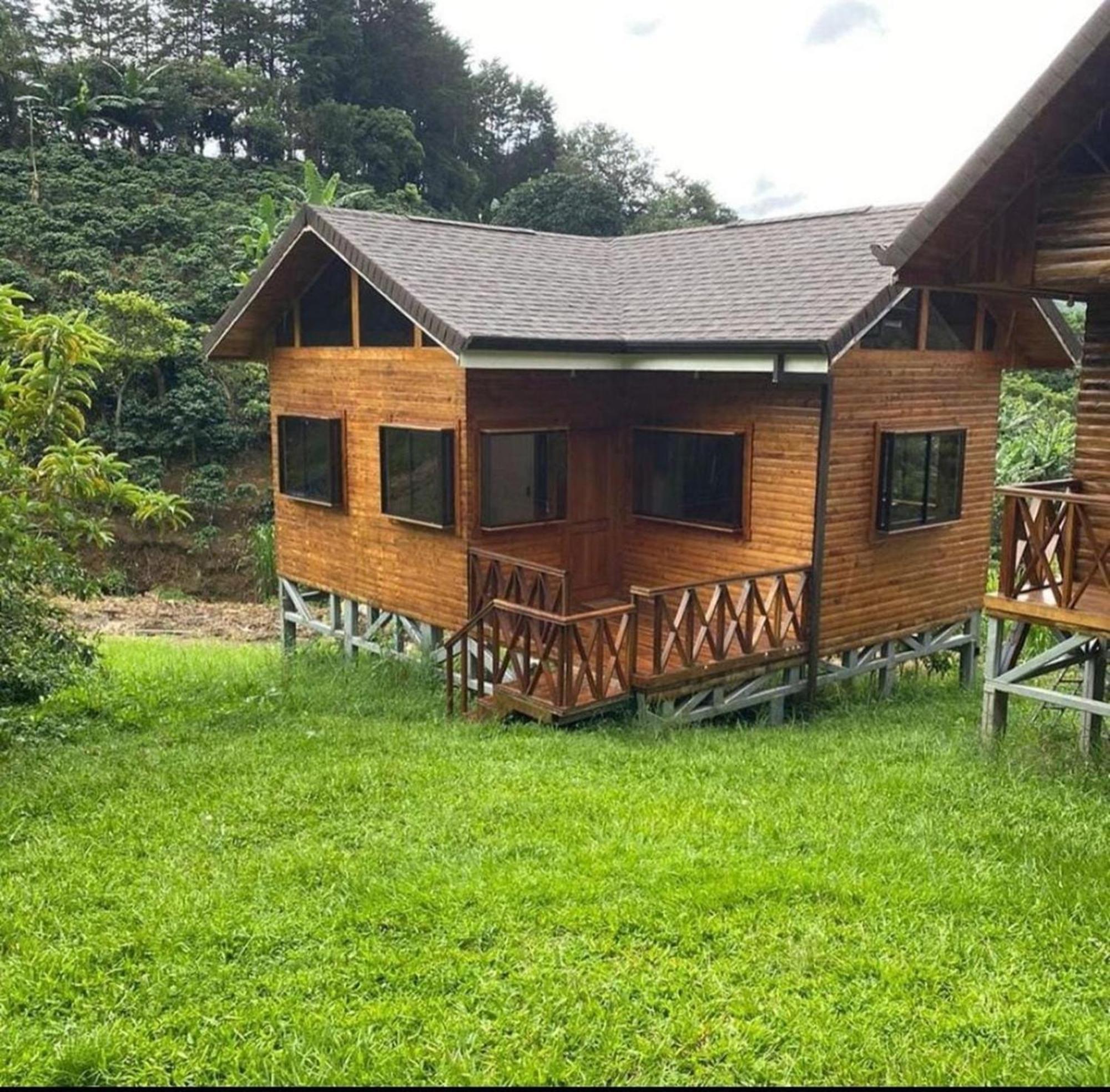 Cabanas La Laguna Cartago Exterior photo